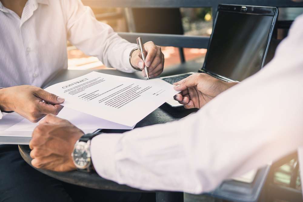 Get Corporate Legal Services With Paperclip Law